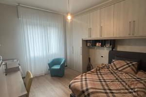 Stanza singola per studentessa - metro gialla