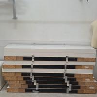 scaffali per negozio 