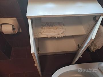 Mobiletto bagno