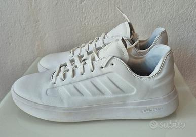 sneaker Adidas in pelle bianca 