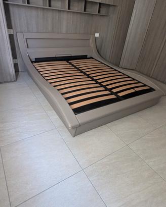 Letto matrimoniale contenitore con rete