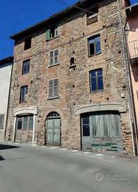 Immobile in asta di 470 m² con 1 locale a Lerma