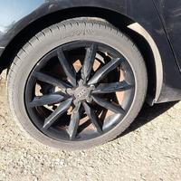 FUSELLO RUOTA POST. DX. AUDI A6 «4F5» AVANT (2005)