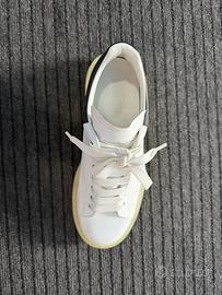 Alexander McQueen Sneaker
