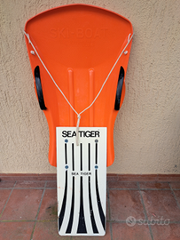 Slittino d' acqua e neve