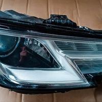 Faro anteriore destro Audi A4