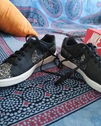 Scarpe mimanera Nike court GLT Black originali