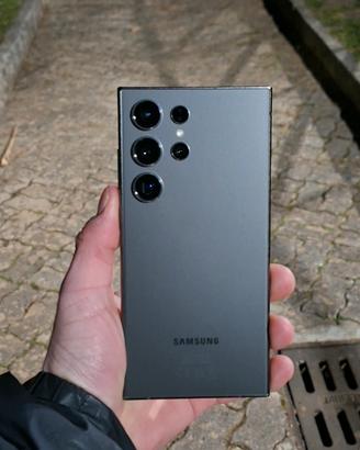 Samsung Galaxy S24 Ultra 256GB - Titanium Black 