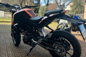 Ktm duke 125 2012