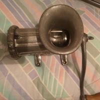 Macchina manuale per fare la salsiccia