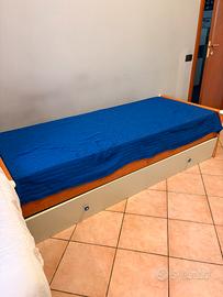 Letto singolo con letto estraibile