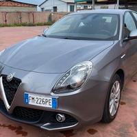 Alfa Romeo Giulietta  Super 1.6 JTDm 120 CV