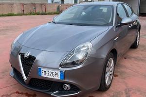 Alfa Romeo Giulietta  Super 1.6 JTDm 120 CV