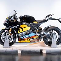 Ducati Panigale V4 BEZZECCHI
