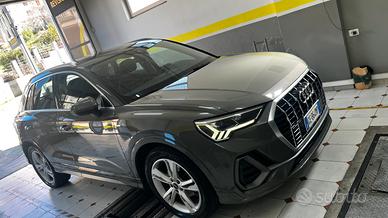 Audi Q3 35 TDSI tronic sline esition