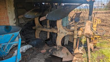 aratro bivomero Moro