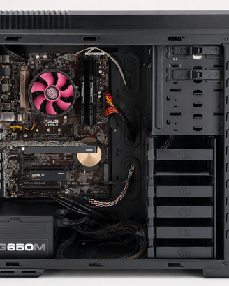 PC i7-6700K 16GB SSD NVMe Quadro P2000 Windows 11