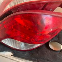 Fari posteriori Peugeot 207cc mod.2011
