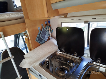 Camper mansardato molto spazioso