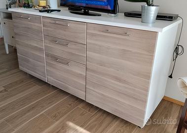 Credenza