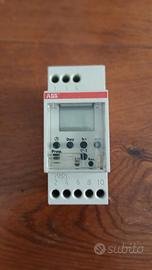 Timer digitale per quadro elettrico.