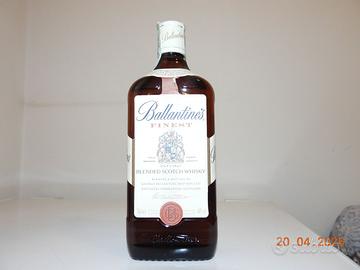 2 BOTTIGLIE WHISKY BALLANTINES