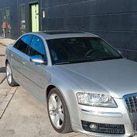 S8 V10 motore Lamborghini benzina 450cv