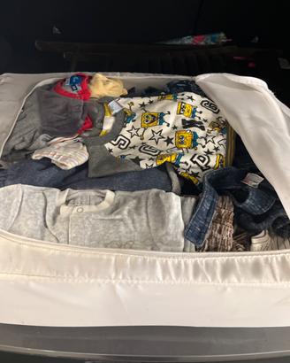 Abbigliamento bimbo 3-6 mesi