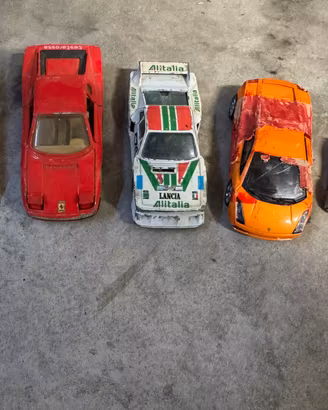 Lotto modellini ricambi Lancia/Ferrari 1/43
