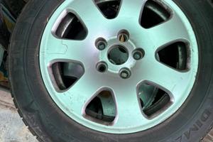Cerchi e gomme M+S