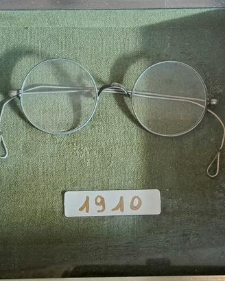 Occhiali da vista d'epoca del 1910