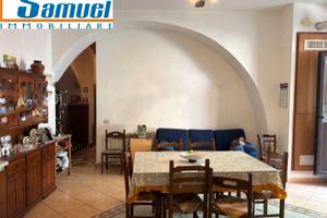 Piedimonte Etneo, casa singola (CT)