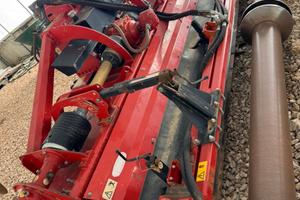 Interratrice baulatrice