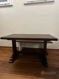 Tavolo rustico in legno massello marca Del Tongo