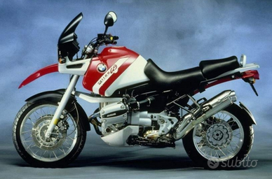 BMW r1100gs o enduro stradale simile