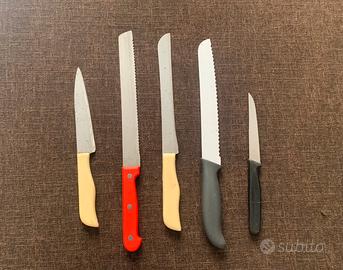 Set 5 coltelli con varie lame
