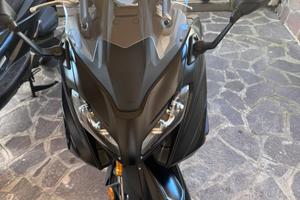 Yamaha tmax 560 tech max