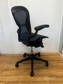 Herman Miller Aeron ricondizionata
