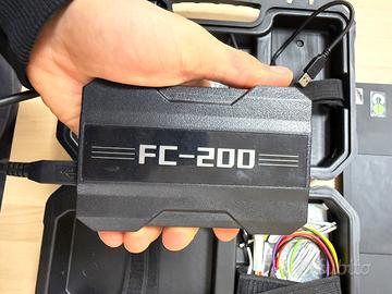 Peogrammatore per centraline auto