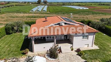 Villa di 174 m² con più di 5 locali e box auto dop