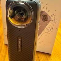 INSTA 360 X4