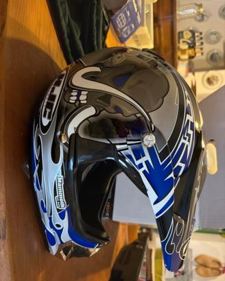 Casco bambino nuovo