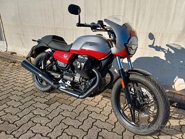 Moto Guzzi V7 IV - 2024