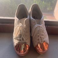 Adidas Superstar metal toe 39 1/3