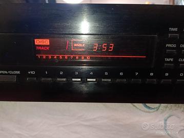 LETTORE CD YAMAHA CDX 530,  REVISIONATO.