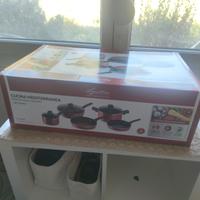 set pentole nuove Lagostina