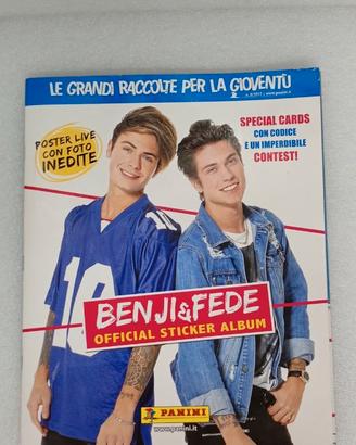 ALBUM FIGURINE PANINI " BENJI & FEDE"
