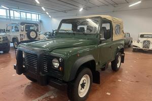 Land Rover Defender 90 2.5 Tdi SOFT TOP