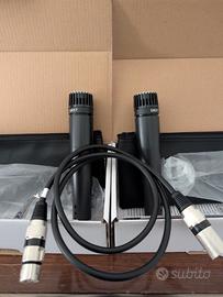 Due microfoni modello Sm57 dinamici, cavo custodie
