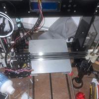 Stampante 3d usata+1 smontata di ricambio.